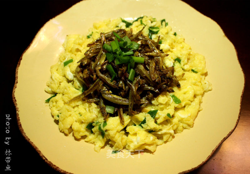 Scrambled Eggs with Flavor