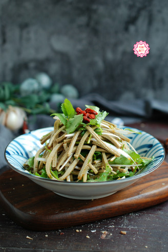 Refreshing Small Cold Dish, Shredded Tofu with Wine and Rice recipe