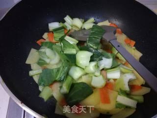 Potato Chips Stir-fried Rape recipe