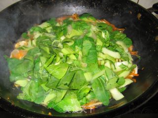 Mixed Mushroom Beef Noodle recipe