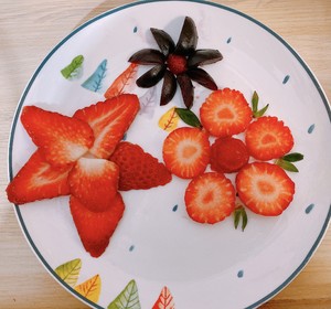 Various Strawberry Platter 🍓🍓creative Fruit Platter Continues to be Updated recipe