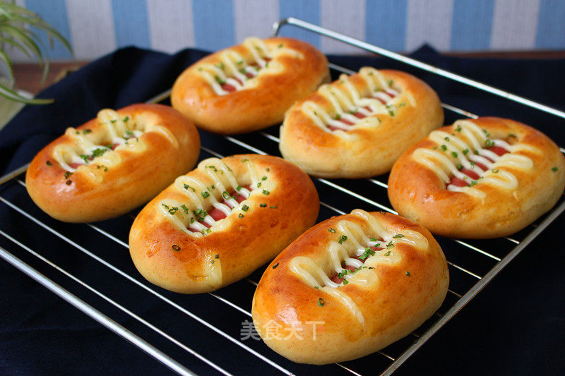 Germ Whole Wheat Sausage Buns recipe