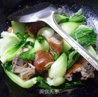 Roast Duck and Stir-fried Vegetables recipe