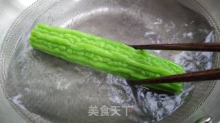 Bitter Gourd and Purple Sweet Potato Cake recipe