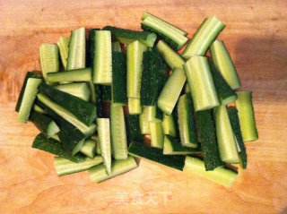 Making Porridge and Side Dishes--cucumber with Sauce recipe