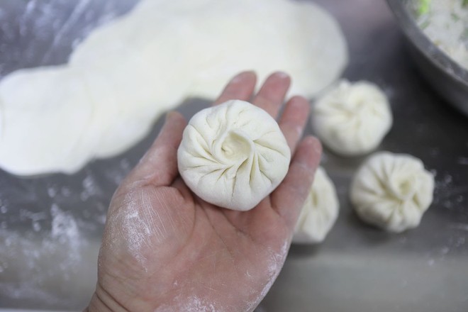 Lard Dregs and Shredded Carrot Buns recipe