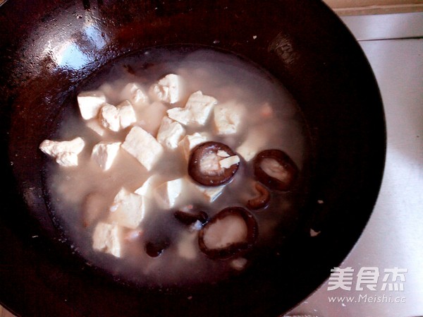 Spinach and Shrimp Tofu Soup recipe