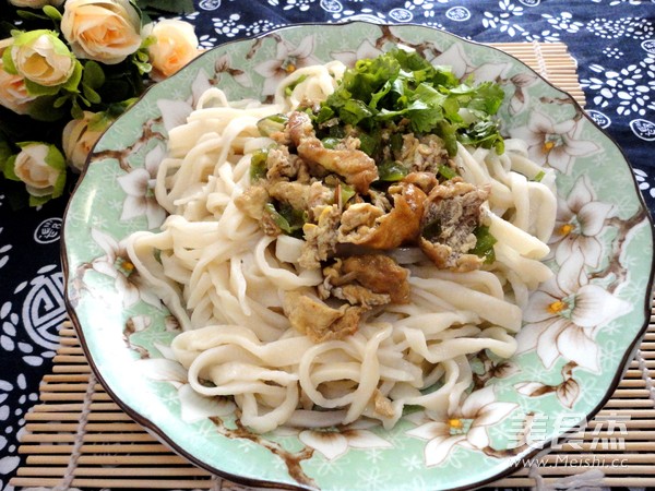 Hot Pepper and Egg Sauce Noodles recipe