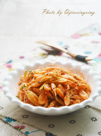 Stir-fried Small River Prawns recipe