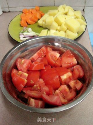 Braised Beef Brisket with Potatoes and Tomatoes recipe