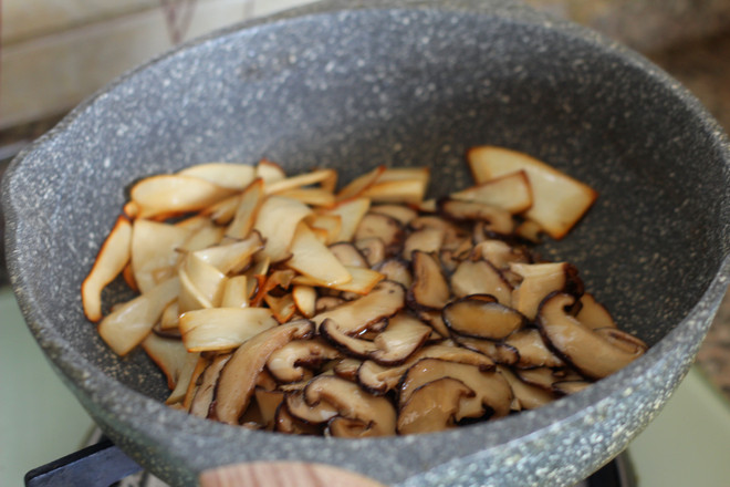 Mushroom Noodle Soup recipe