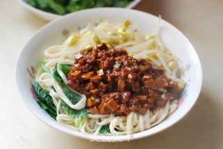 Family’s Favorite [jianjiang Noodles] recipe