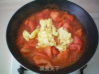 Tomato Scrambled Eggs recipe