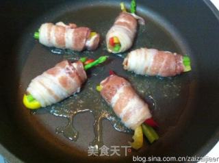 Pan-fried Vegetable Pork Roll recipe