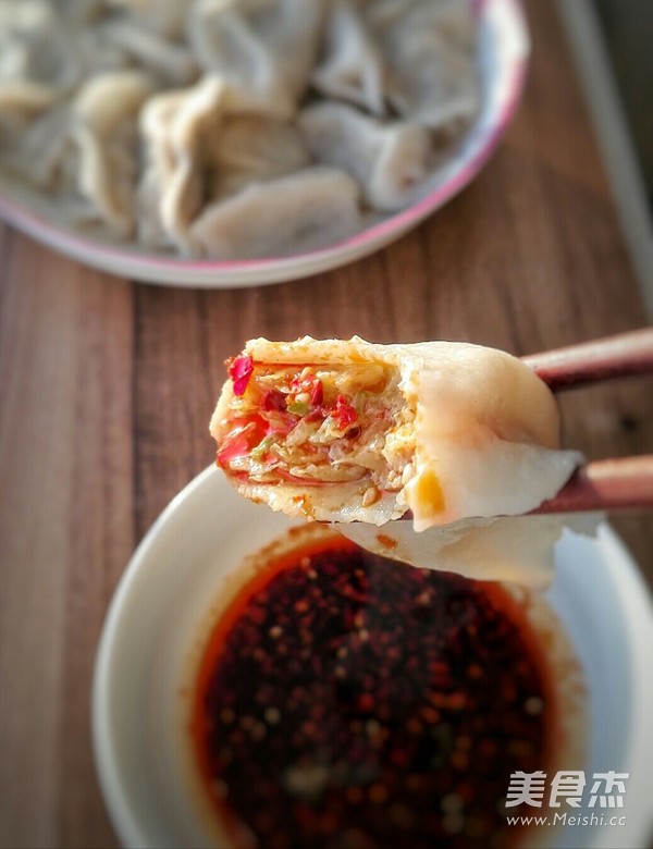 Pork and Cabbage Dumplings (detailed Version Includes Dumpling Kneading Method) recipe