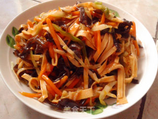 Refreshing and Cool, Sweet and Sour-you Will Eat Sweet and Sour Wuliu in Summer recipe