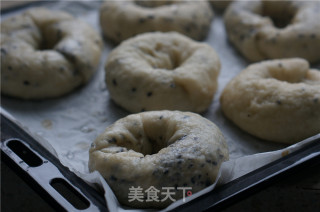 Sesame Coconut Bagels recipe