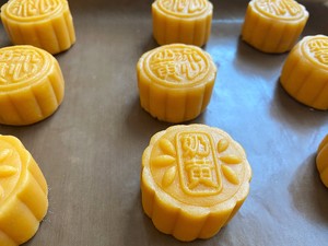 💃custard Liuxin Mooncakes——this is A Mooncake that Can Make You Sit Firmly in The Position of The Chef in The Circle of Friends🥮, No One Likes It and I Lose👎 recipe