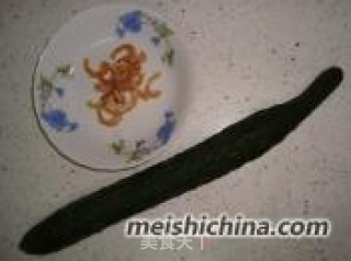 Sea Rice Mixed with Cucumber recipe