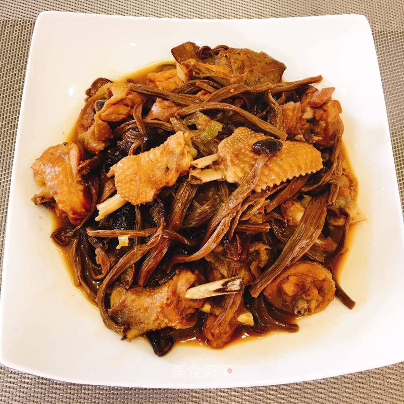 Chicken Stewed with Mushrooms recipe