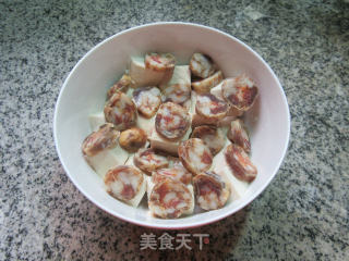 Spicy Sausage Steamed Tofu recipe