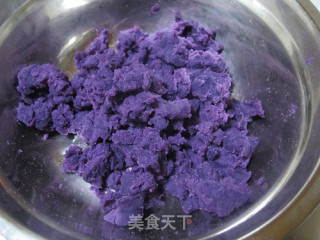 Purple Potato Meal Buns recipe