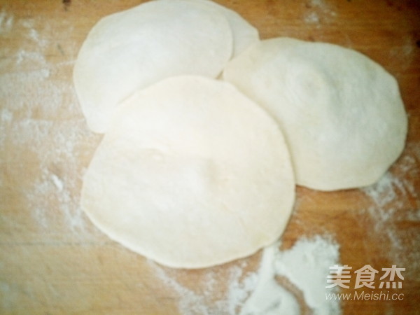 Wild Amaranth and Pork Buns recipe