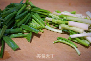 Old Shanghai Scallion Noodles recipe