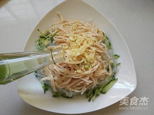 Chicken Shreds with Mustard Vermicelli recipe