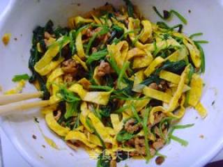 Spinach with Beijing Sauce. recipe