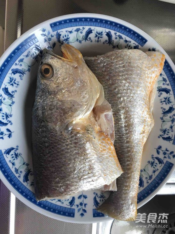 Grilled Yellow Croaker recipe