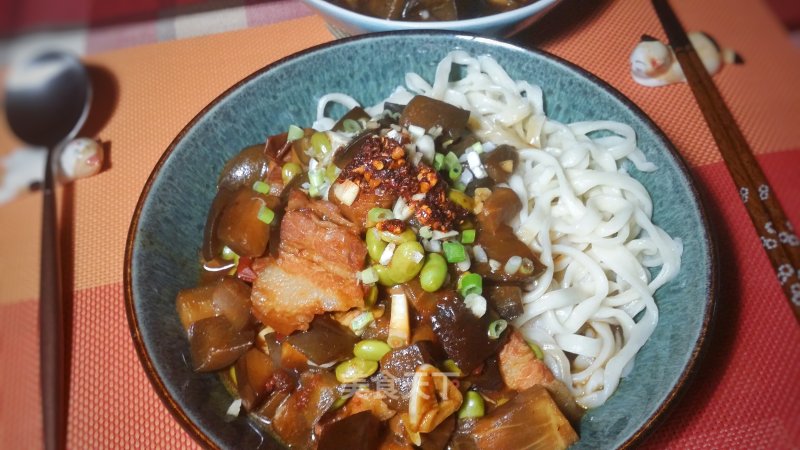 Pork Noodles with Eggplant and Green Bean Sauce recipe