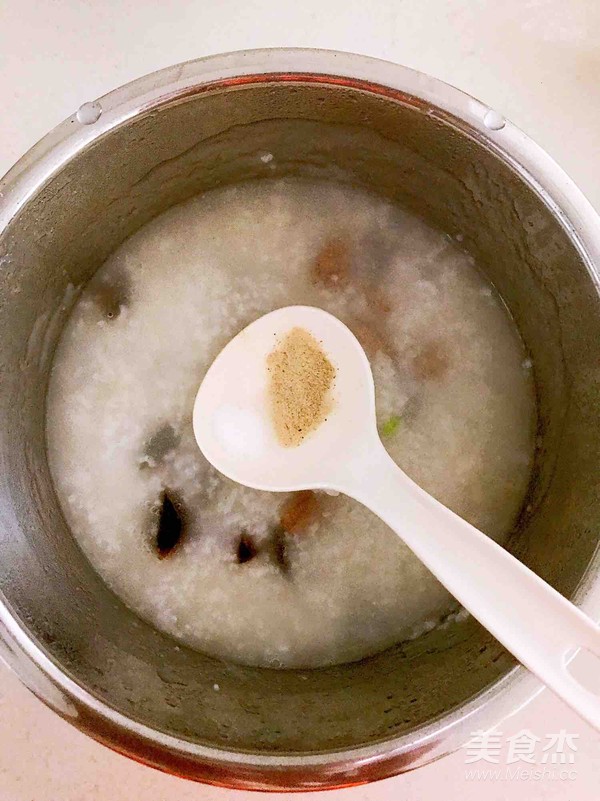 Congee with Preserved Egg and Lean Meat recipe