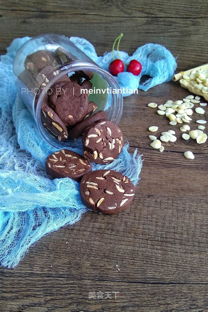 Cocoa Almond Shortbread Cookies recipe