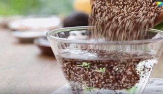 Give Me A Bowl of Quinoa and Avocado Salad, Thinning into Lightning is Not A Dream recipe