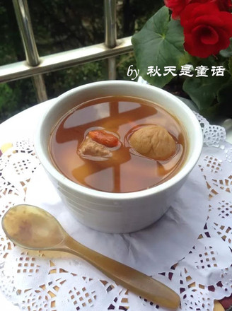 Lean Meat Soup with Figs in Clay Pot