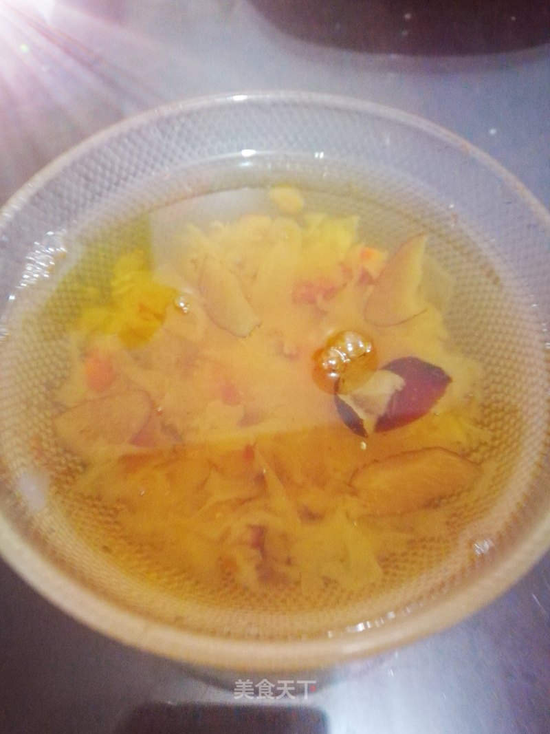 Peach Gum Fungus Soup recipe