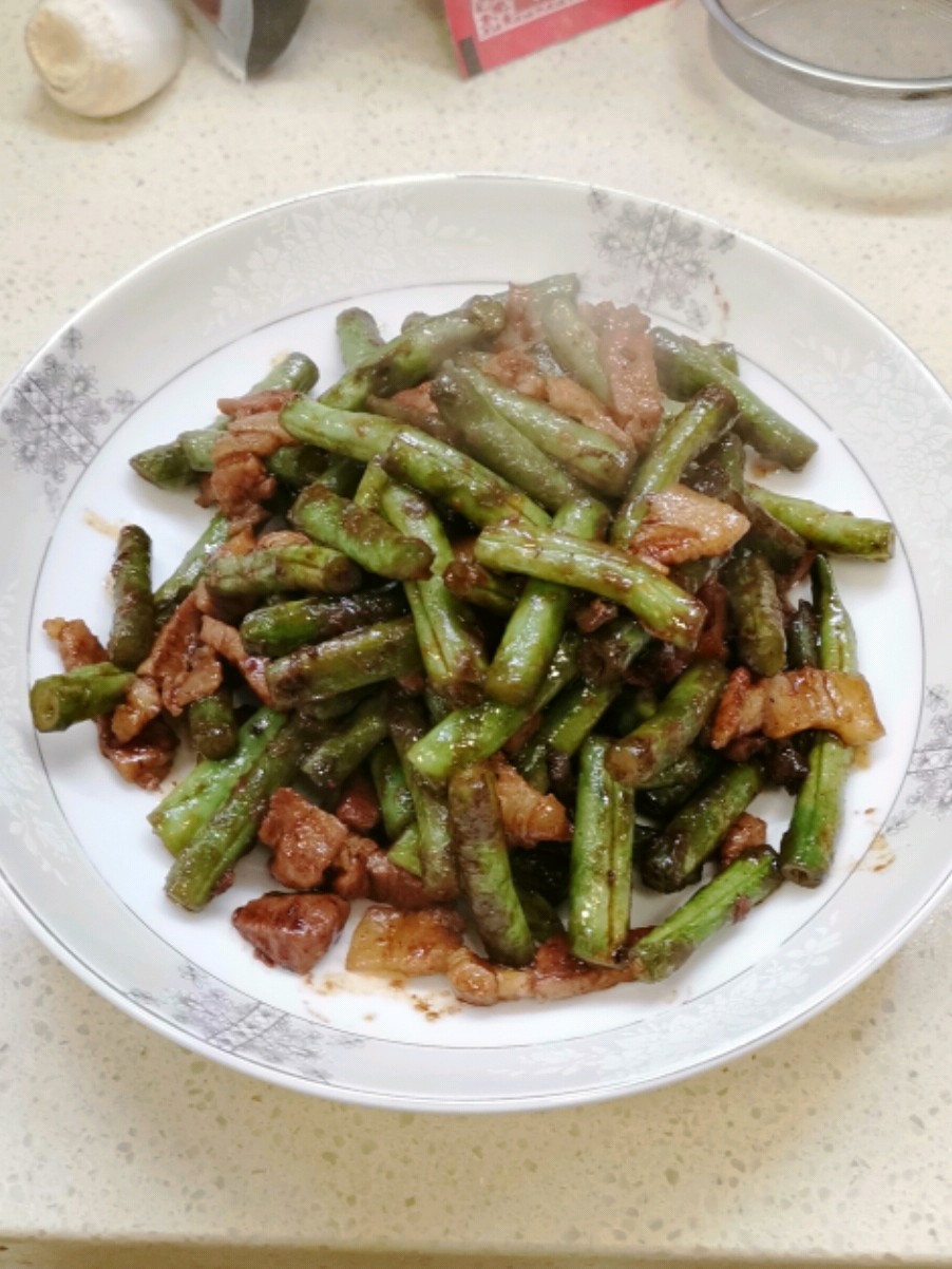 Stir-fried Pork with Home-style Beans recipe