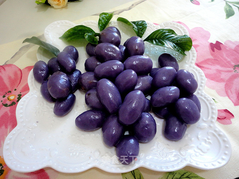 Purple Cabbage Juice with Red Bean Grape