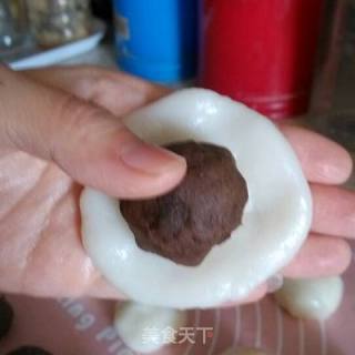 50g Snowy Moon Cake (double Filling: Mung Bean and Red Bean) recipe