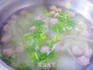 [healthy Soup Pot] Clearing Heat and Lishui Soup---winter Melon Meatball Soup recipe