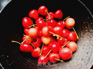 A Touch of Beauty in Early Summer: Cherry Syrup recipe
