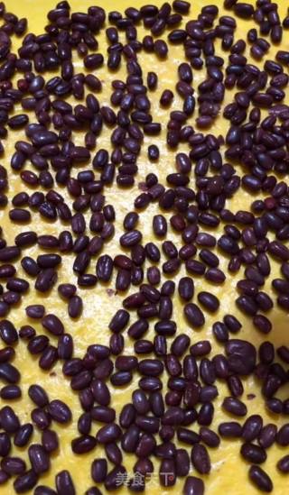 Pumpkin Red Bean Roll recipe