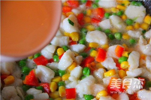 Colorful Dragon Fish Dice recipe