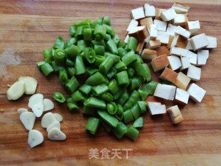 Fried Bean Curd with Sweet Beans recipe