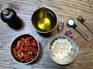 Red Pesto--pesto Rosso recipe