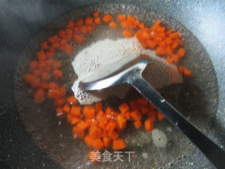 Stir-fried Celery with Peanuts and Carrots recipe