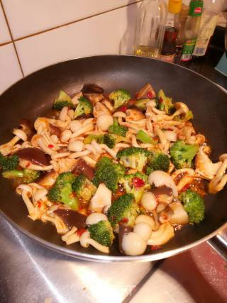 Spicy Fried Double Mushroom recipe