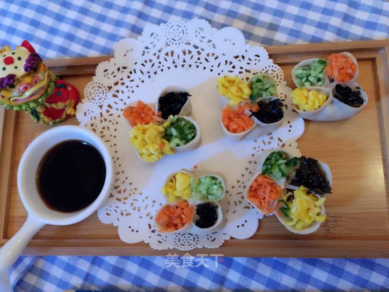 Little New Year's Eve: Sixi Steamed Dumplings Vs. Cabbage Dumplings