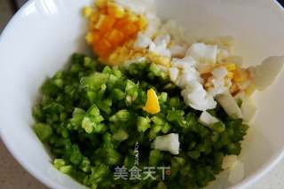Salted Duck Eggs with Green Peppers recipe